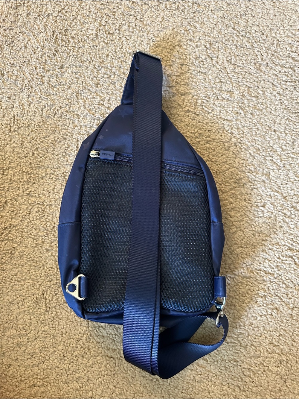 IHKWIP Navy sling bag - Picture 3 of 3
